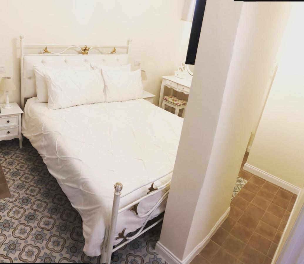 바리 Casa Di Flo 아파트 외부 사진