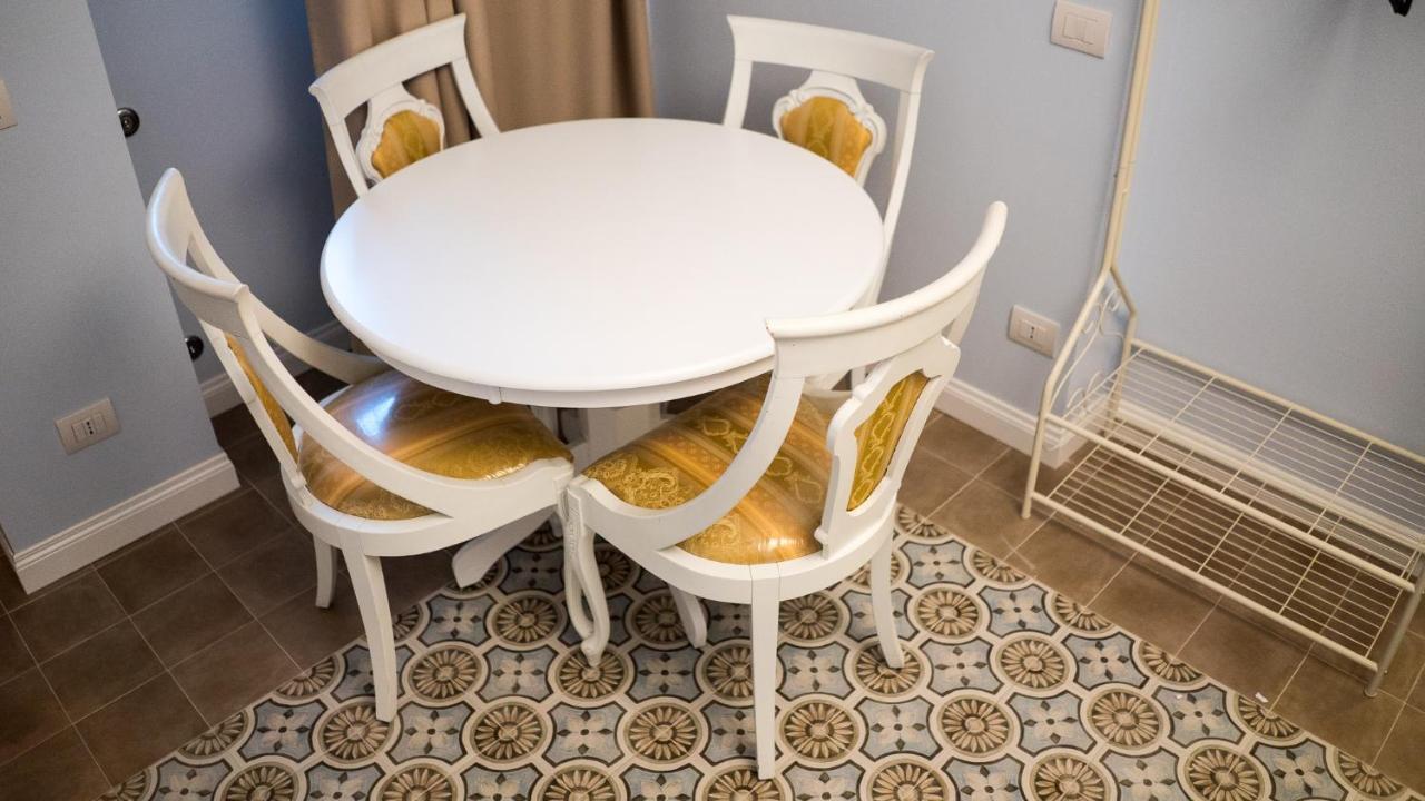 바리 Casa Di Flo 아파트 외부 사진
